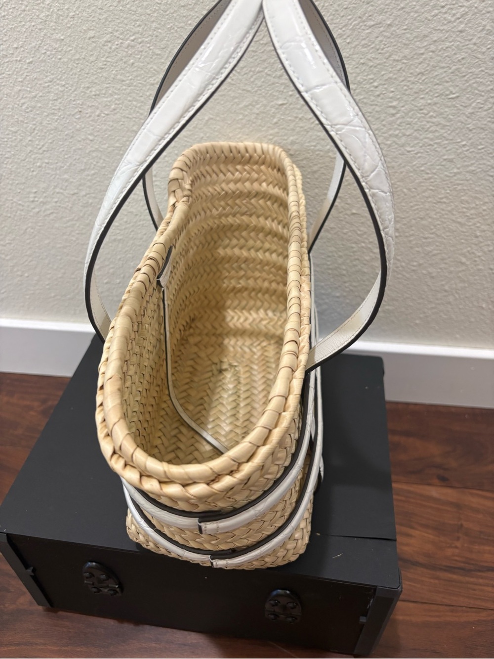 Tory Burch Ella Straw Basket Tote White Croc Embossed Trim + Dust Bag. NWT - Picture 6 of 15